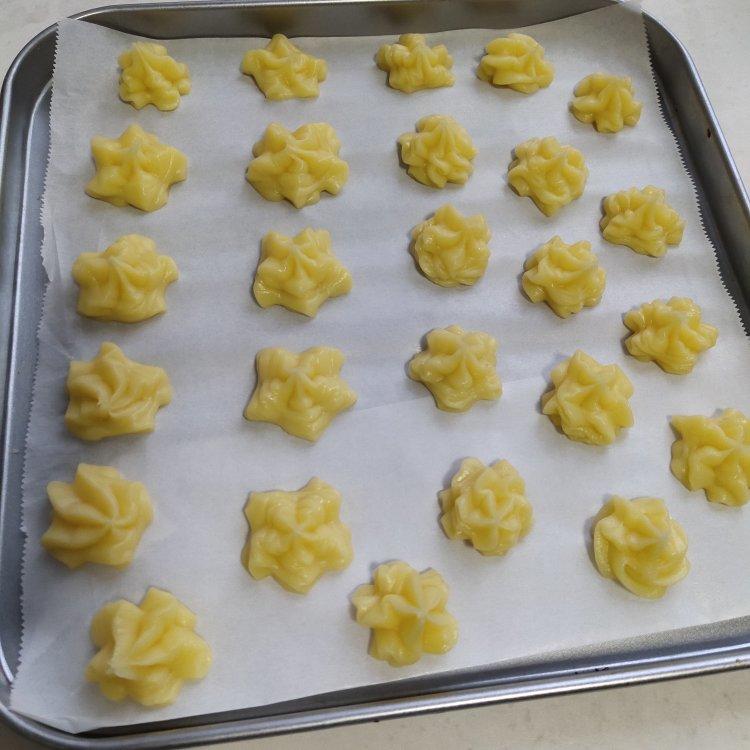 简单易成功的奶油小泡芙做法