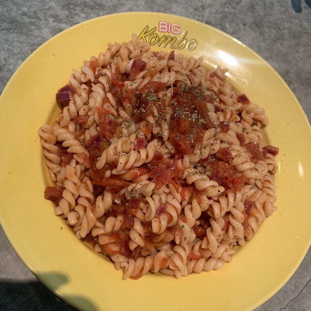 番茄肉酱意面