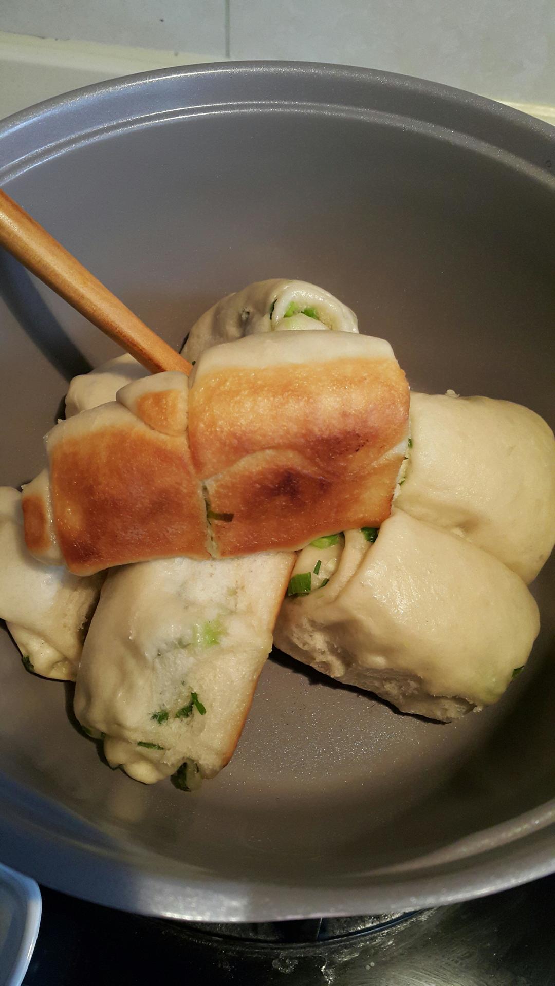 煎焗脆底香葱卷