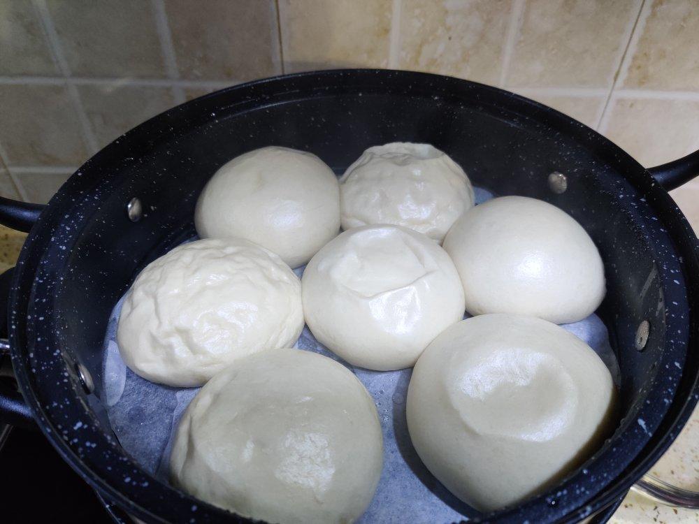 新手做馒头也能100%成功——附上非常详细的视频步骤（一次发酵法）