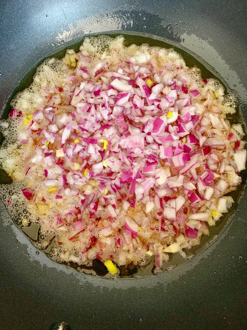 好吃到停不下来的卤肉饭