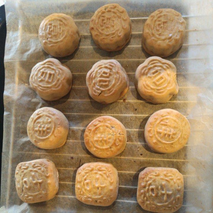 广式五仁月饼