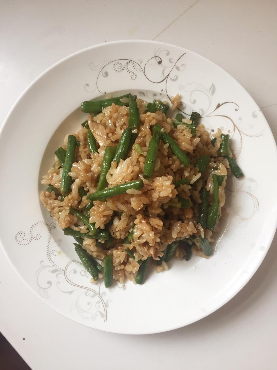 豆角炒饭