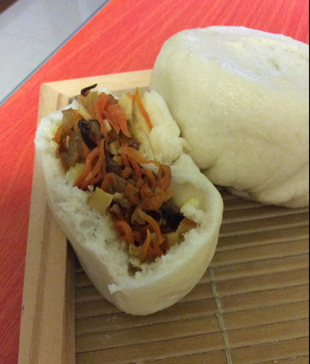 胡萝卜鸡蛋香菇木耳素馅饺子