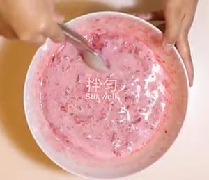 DIY草莓雪糕奶球的做法 步骤5