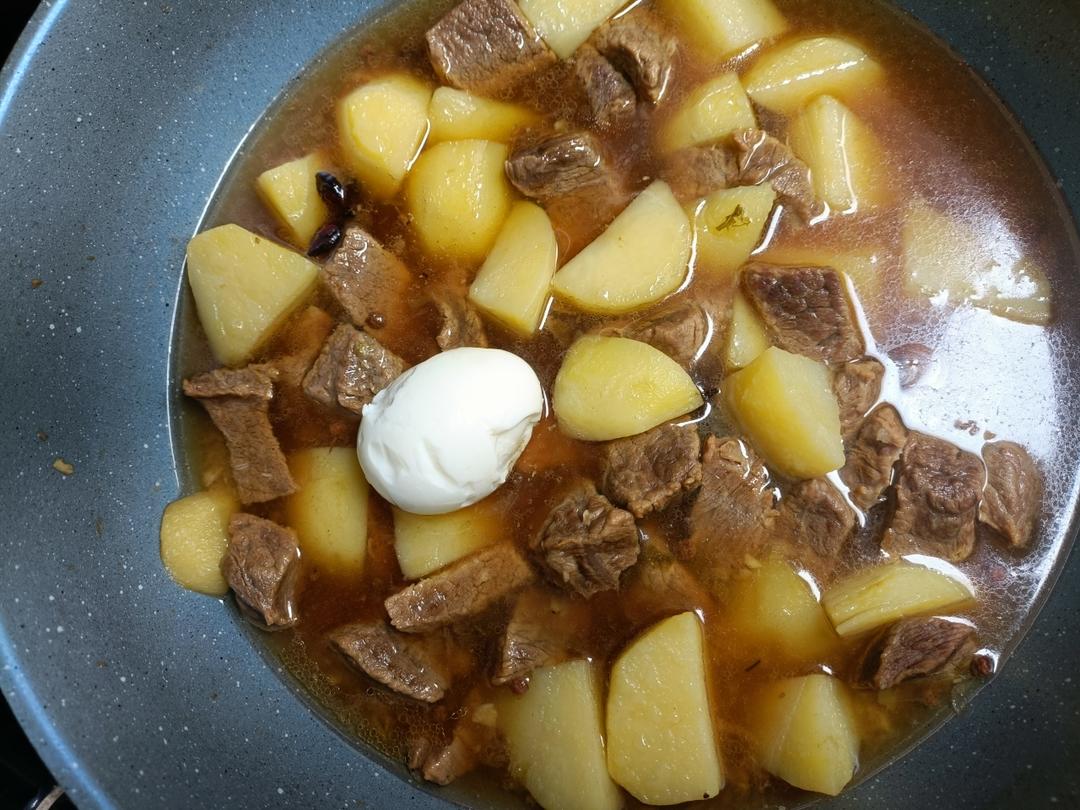土豆炖牛肉-家常好吃快手！