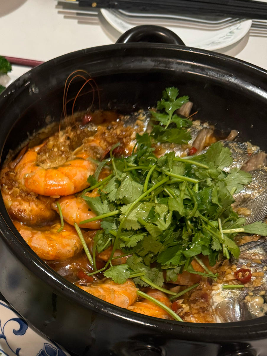 鲜虾鲈鱼煲(鲜掉眉毛)