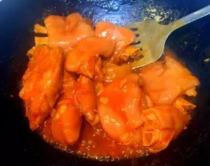 番茄·酱猪蹄，酸甜猪蹄的做法 步骤3