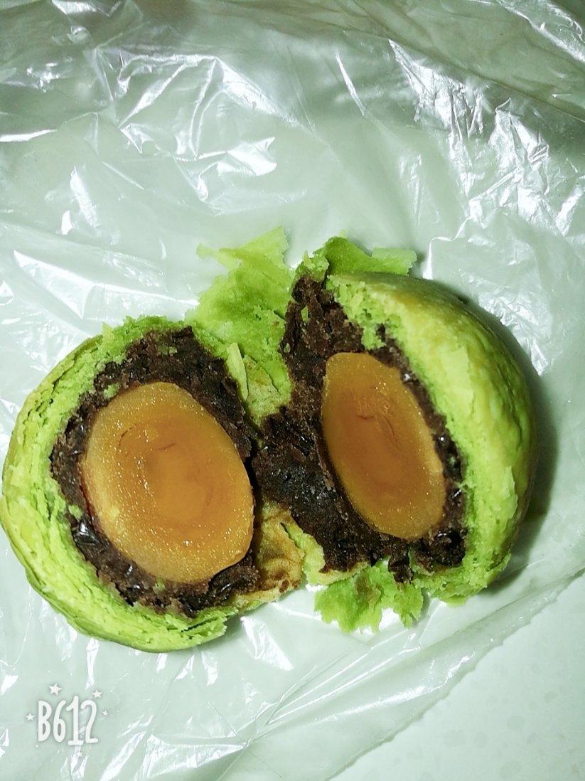 蛋黄酥~紫薯、抹茶、原味~花好月圆，中秋快乐~内附一次做六色蛋黄酥方法~