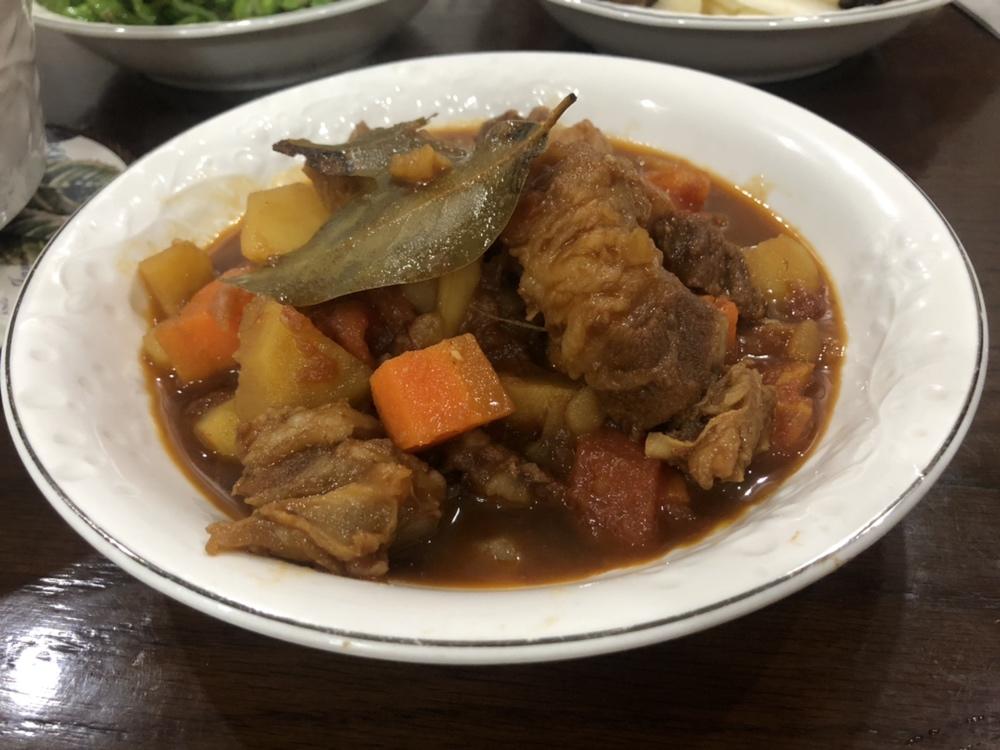 西红柿炖牛腩（牛肉）