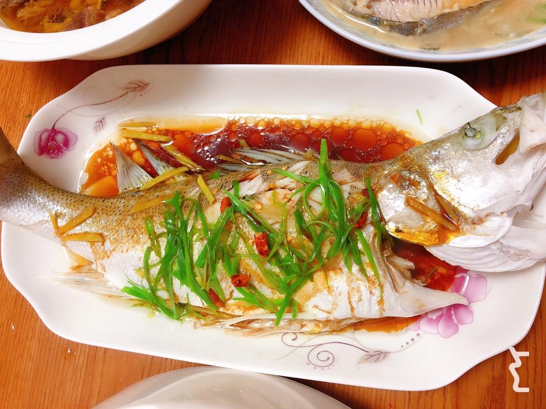 清蒸鲈鱼