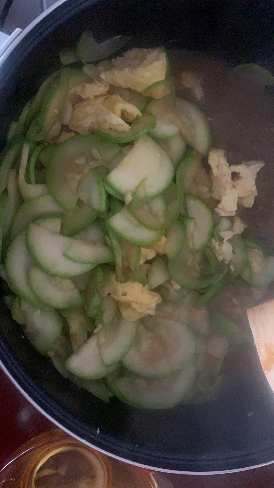 西葫芦炒鸡蛋(从不修图，拒绝夸张)