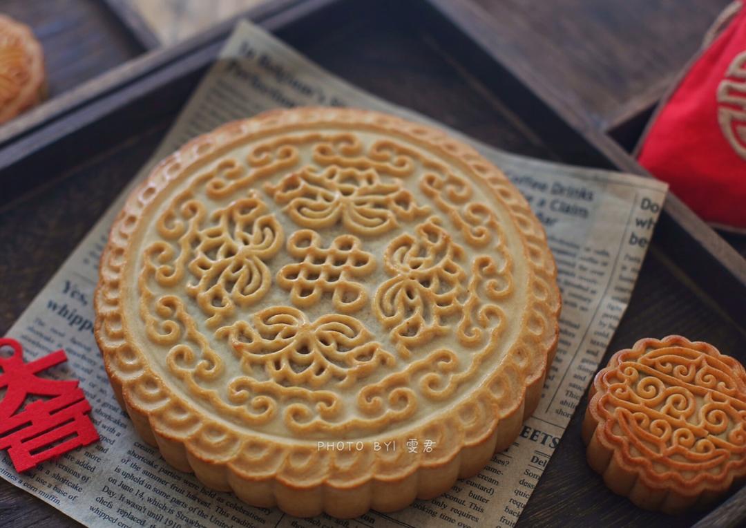 传统蛋黄豆沙月饼│多力浓香花生油X金牌家宴