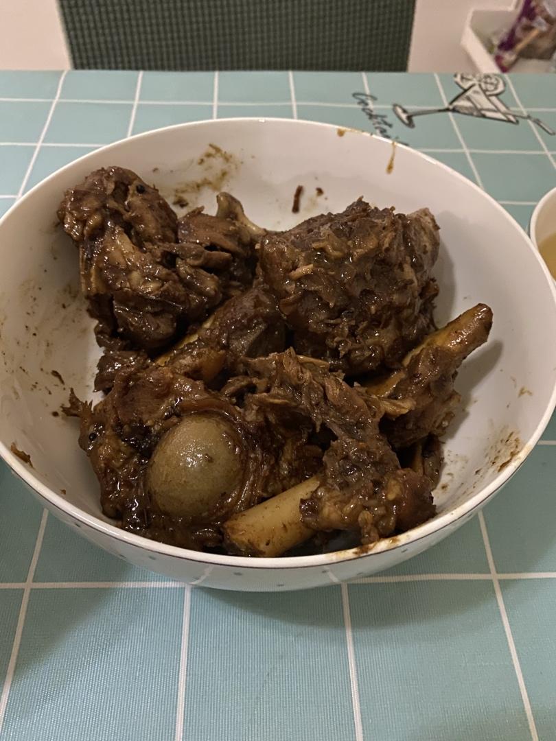 酱香猪大骨