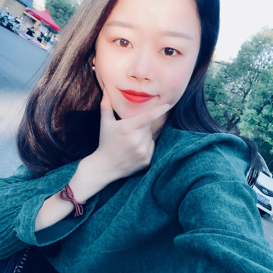 杜嘉馨