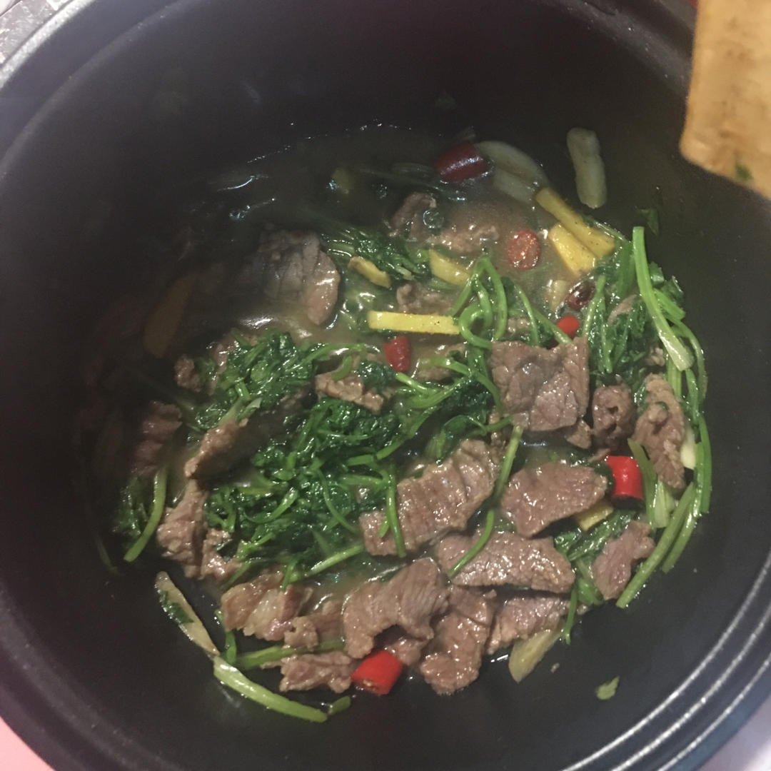 香菜牛肉🔥（下饭神器 色香味俱全 香辣可口）😋