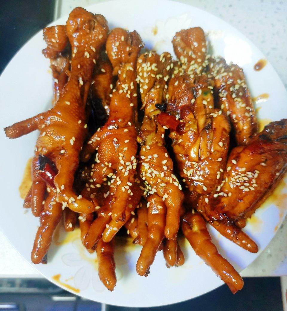 入口即化的无油版-香卤鸡爪