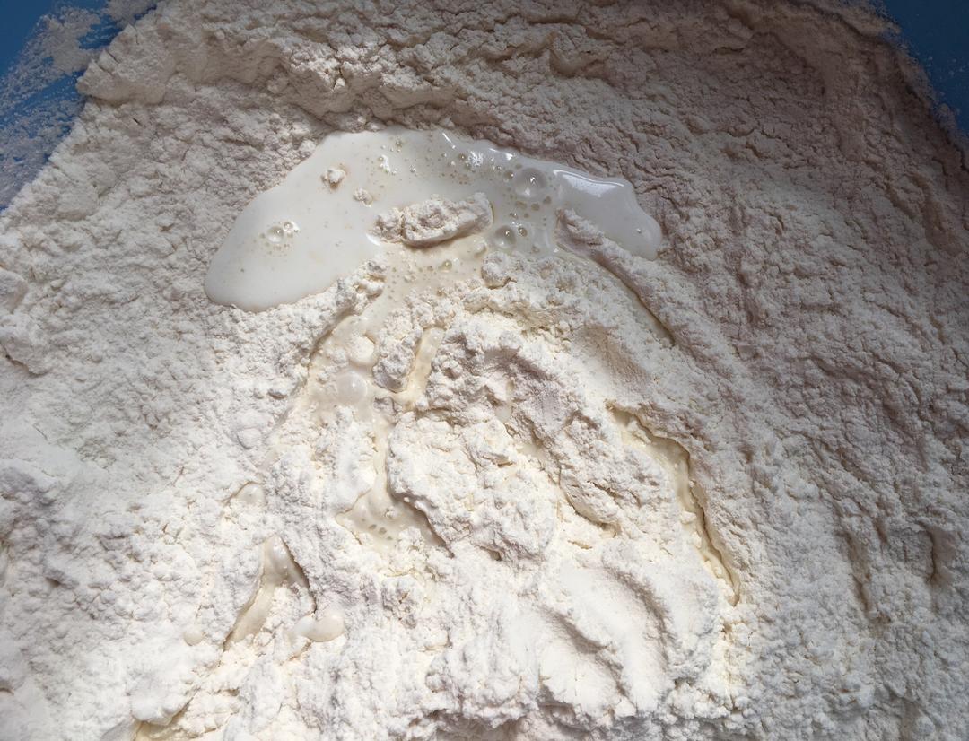 纯奶手撕吐司的做法 步骤1