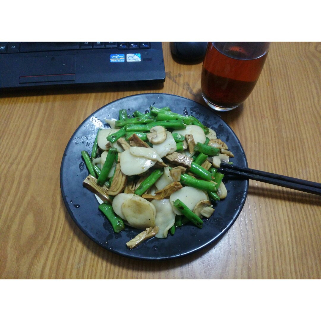 【健康三餐】椒盐蘑菇四季豆