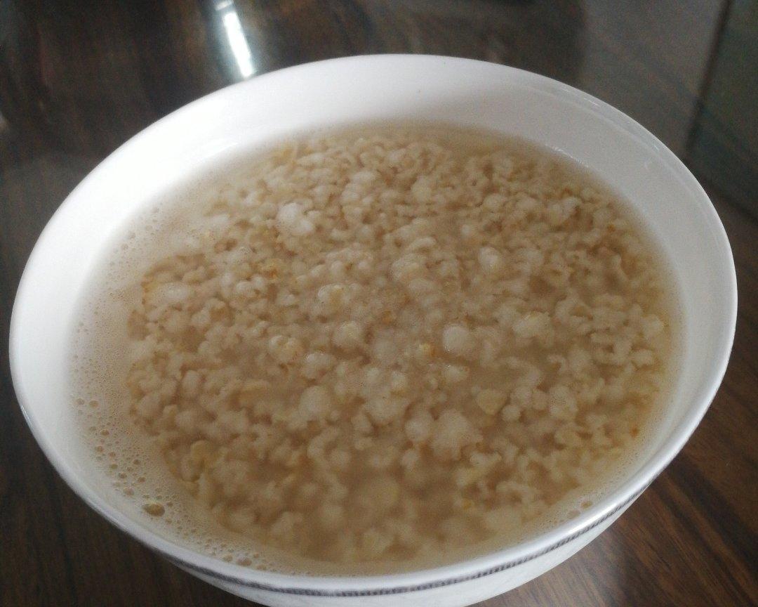 快手微波炉燕麦粥的做法 步骤4