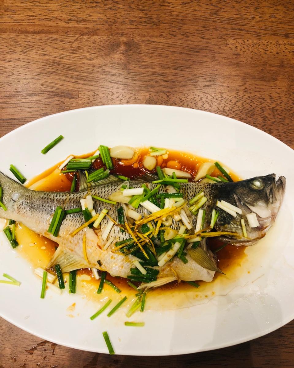 清蒸鲈鱼
