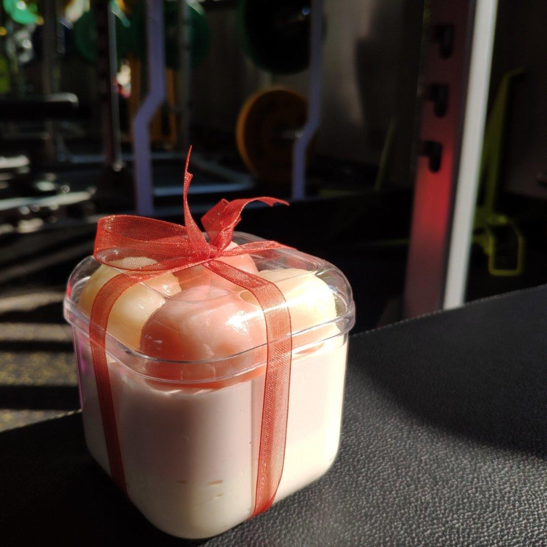 白玉草莓双层布丁