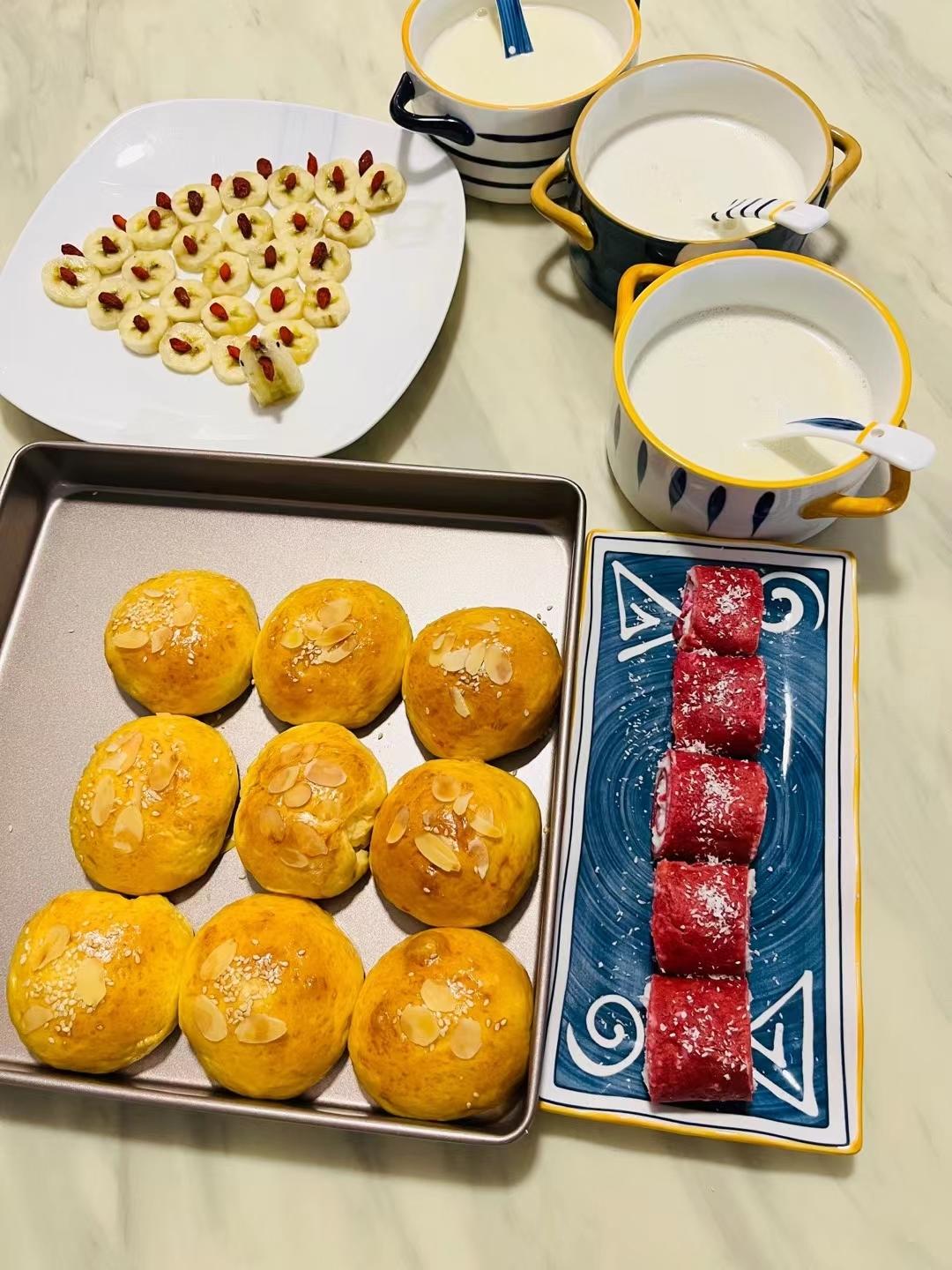 纯奶手撕吐司的做法 步骤1