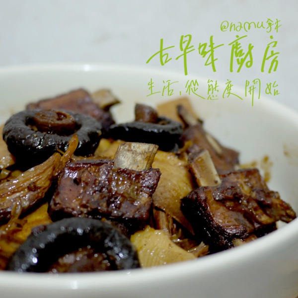 视频菜谱：红烧排骨炖冬笋豆腐棍