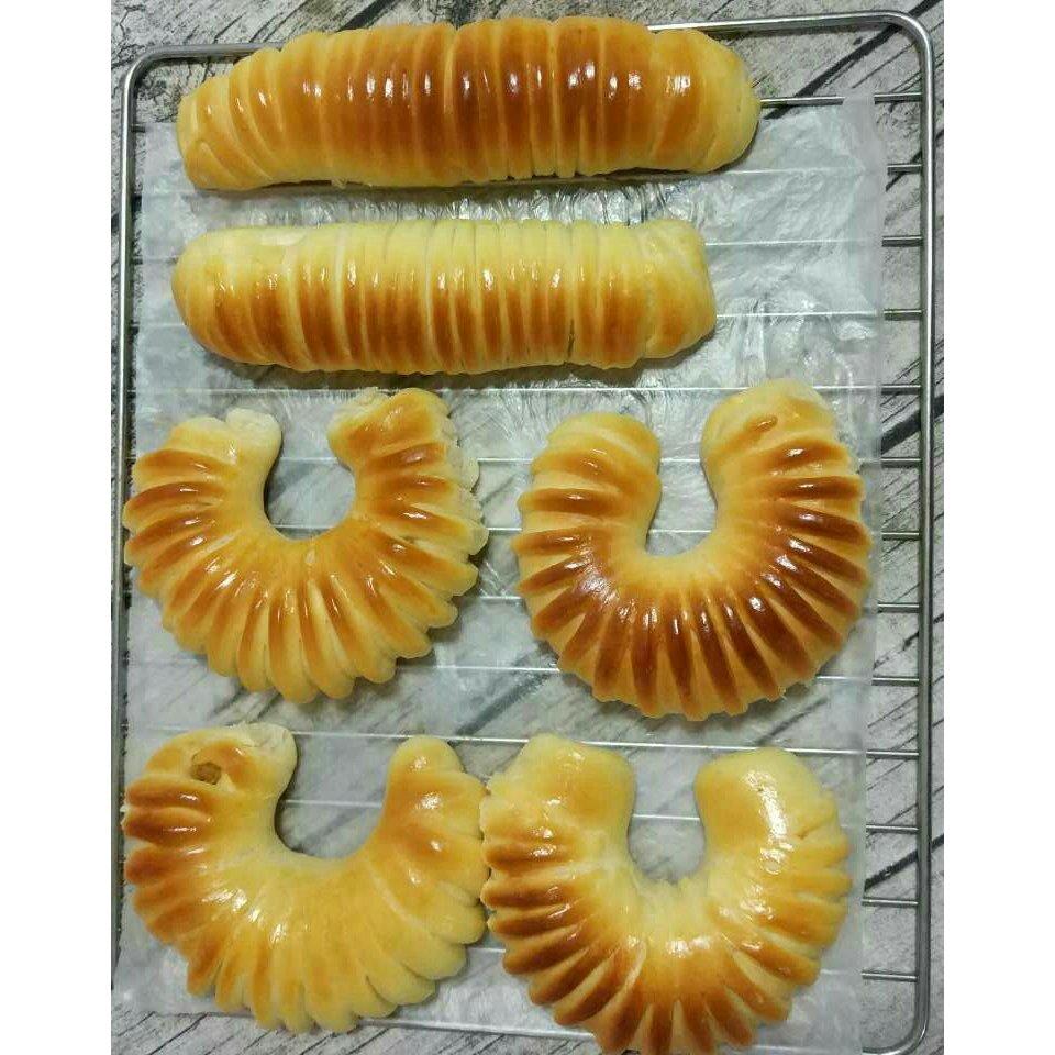 毛毛虫肉松面包