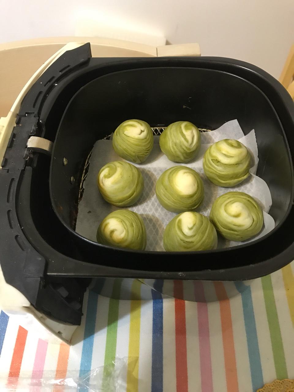 蛋黄酥~紫薯、抹茶、原味~花好月圆，中秋快乐~内附一次做六色蛋黄酥方法~