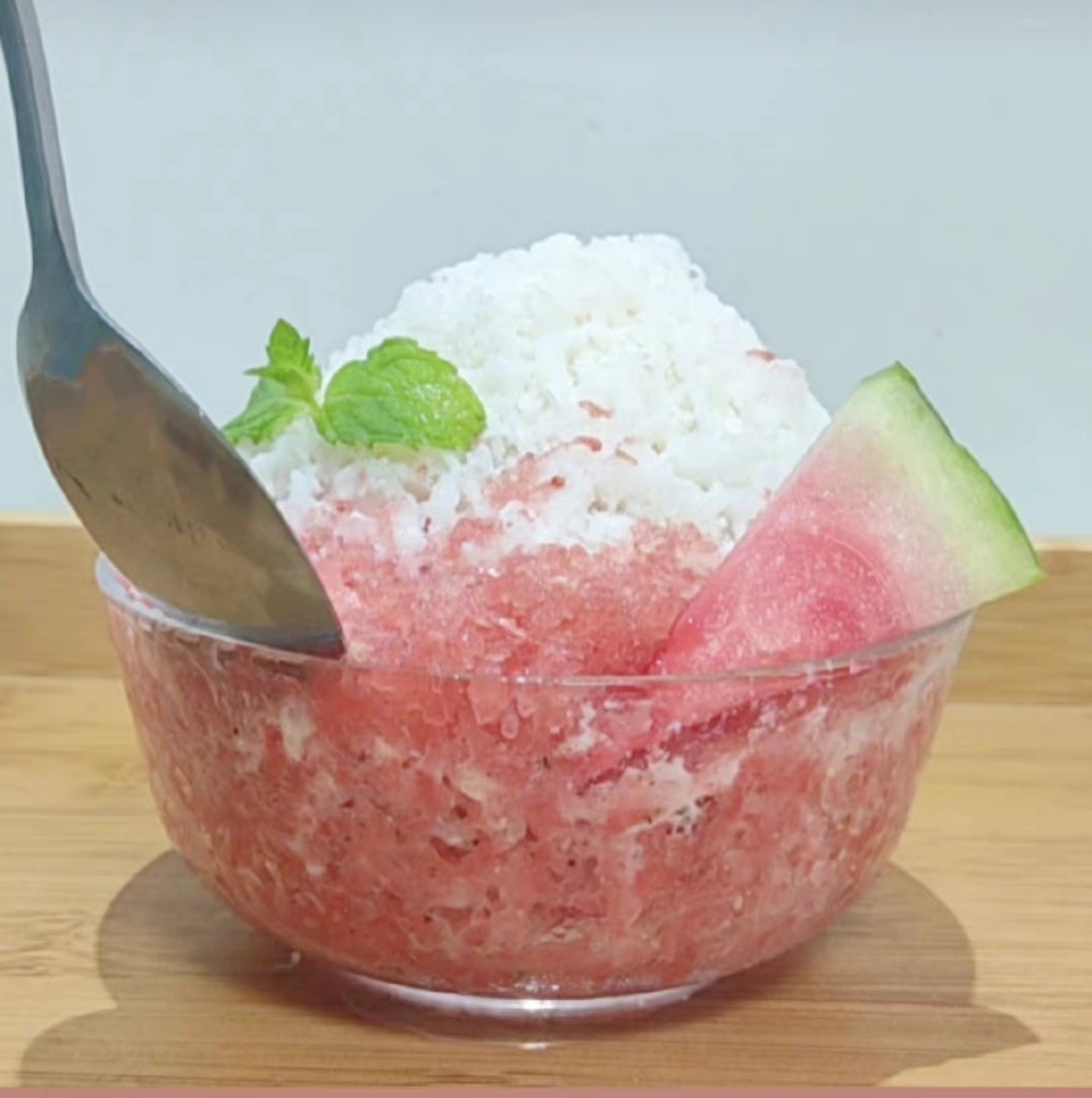 西瓜刨冰（简易版）的做法
