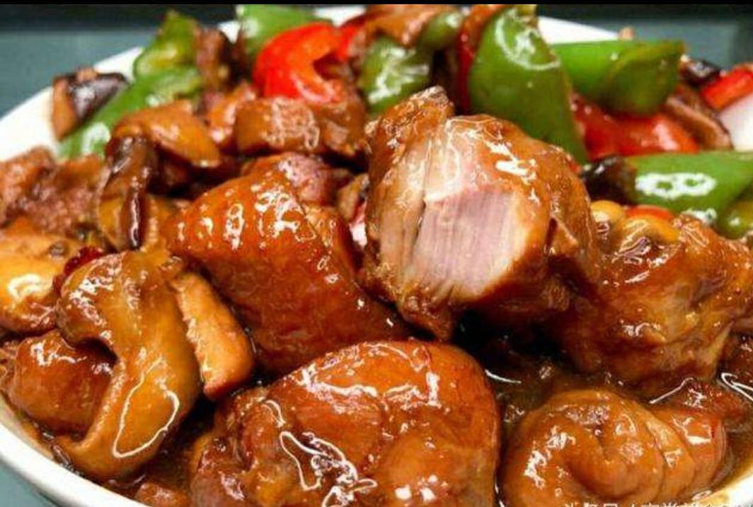 家常黄焖鸡的做法