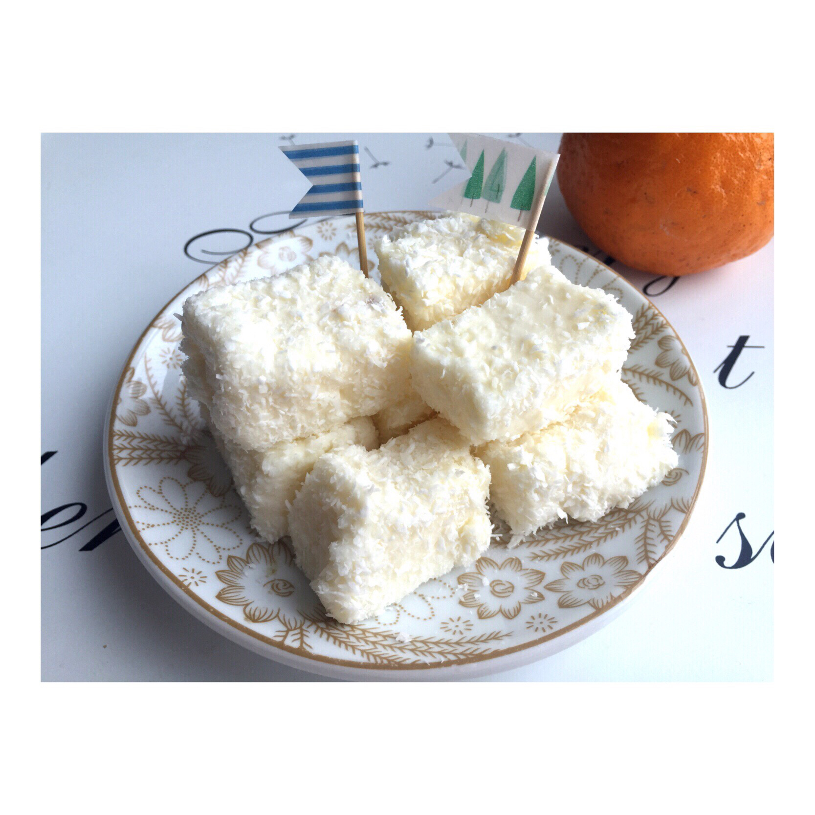 完胜85度C牛奶椰丝小方
