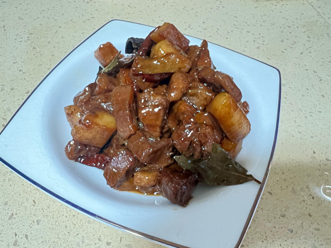 不焯水不放油的家常红烧肉