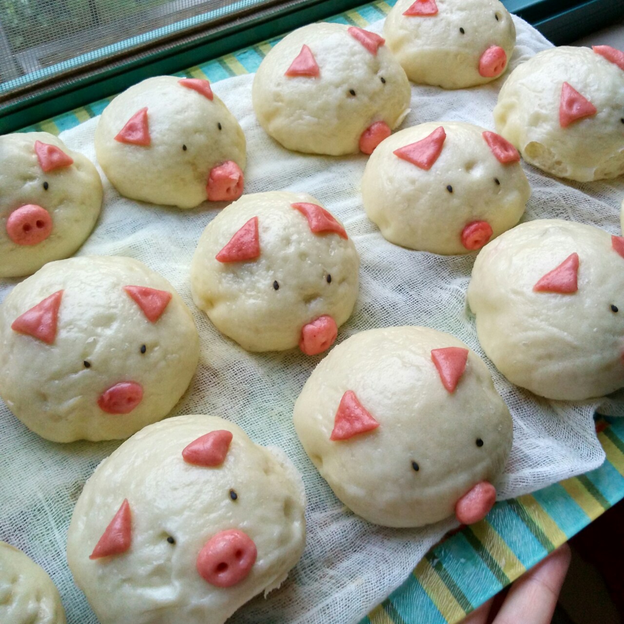 酱肉猪仔包