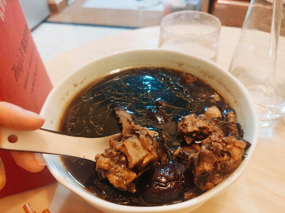 调经补气血-乌鸡汤四物汤