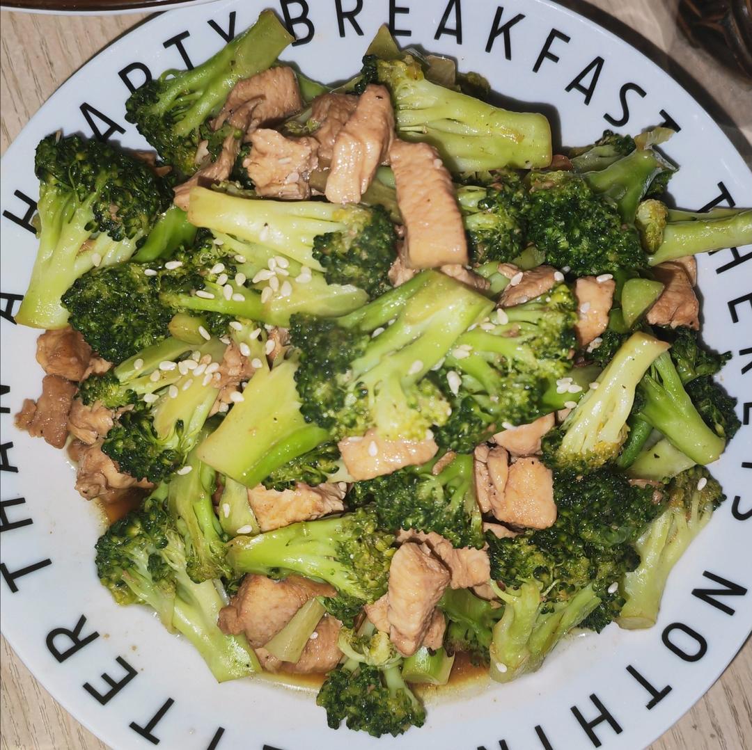 西蓝花炒鸡胸肉