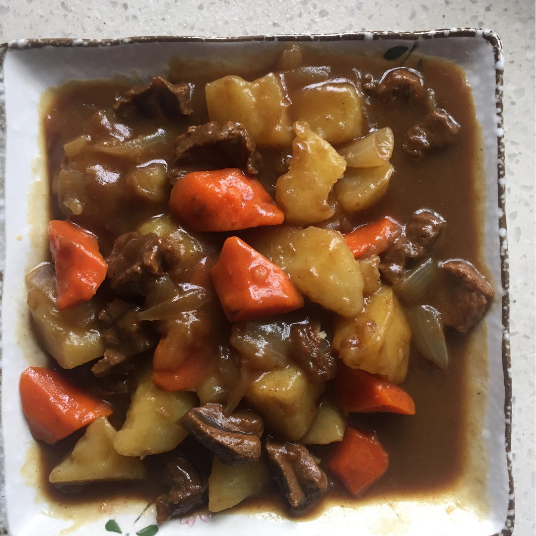 咖喱土豆牛肉