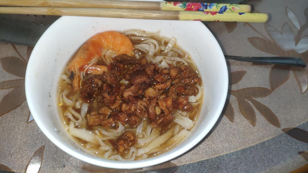 【小高姐】手擀肉臊面  手工做出口感劲道的擀面条
