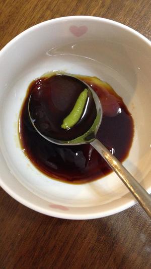 酱汁秋葵的做法 步骤5