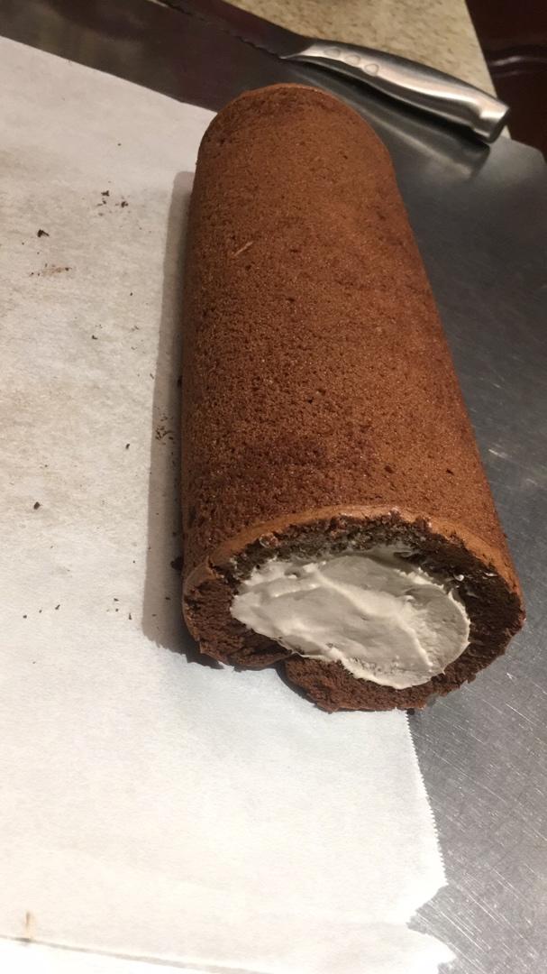 超浓郁卷不裂的巧克力蛋糕卷