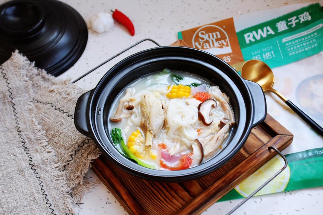 太阳谷童子鸡鸡汤面