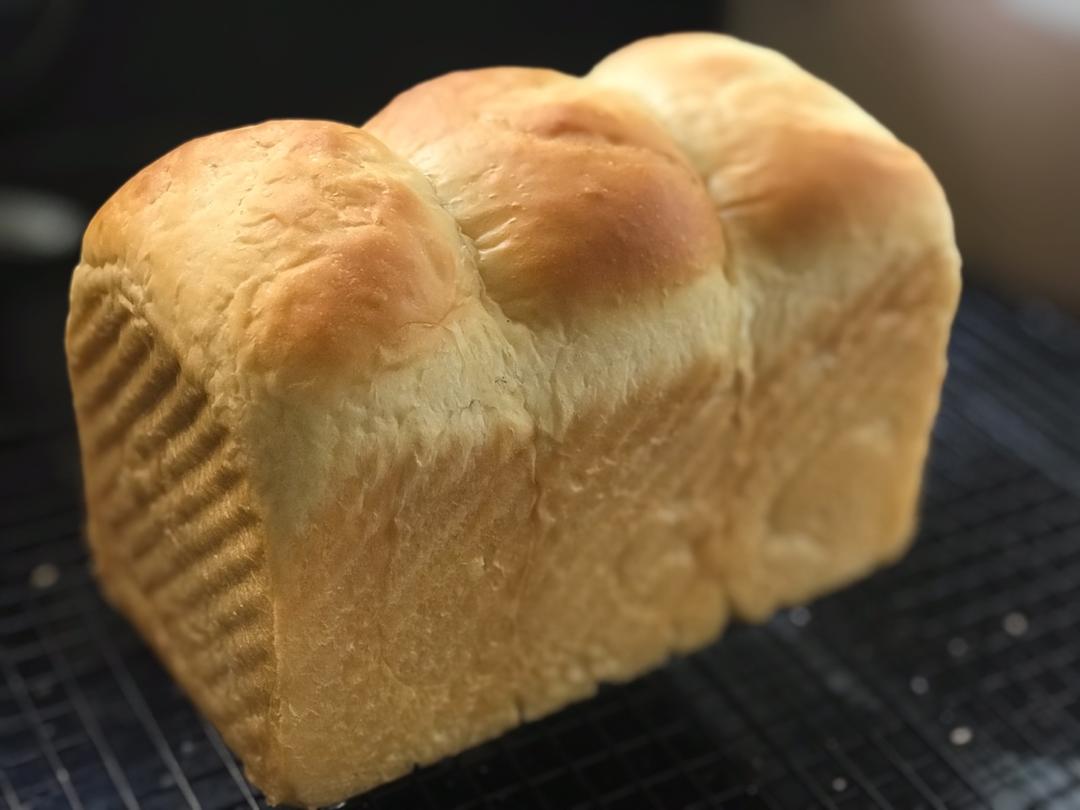 Poolish种（波兰种）吐司——不推荐不行的吐司配方