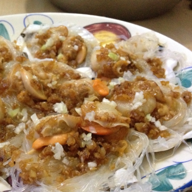 蒜蓉粉丝蒸扇贝