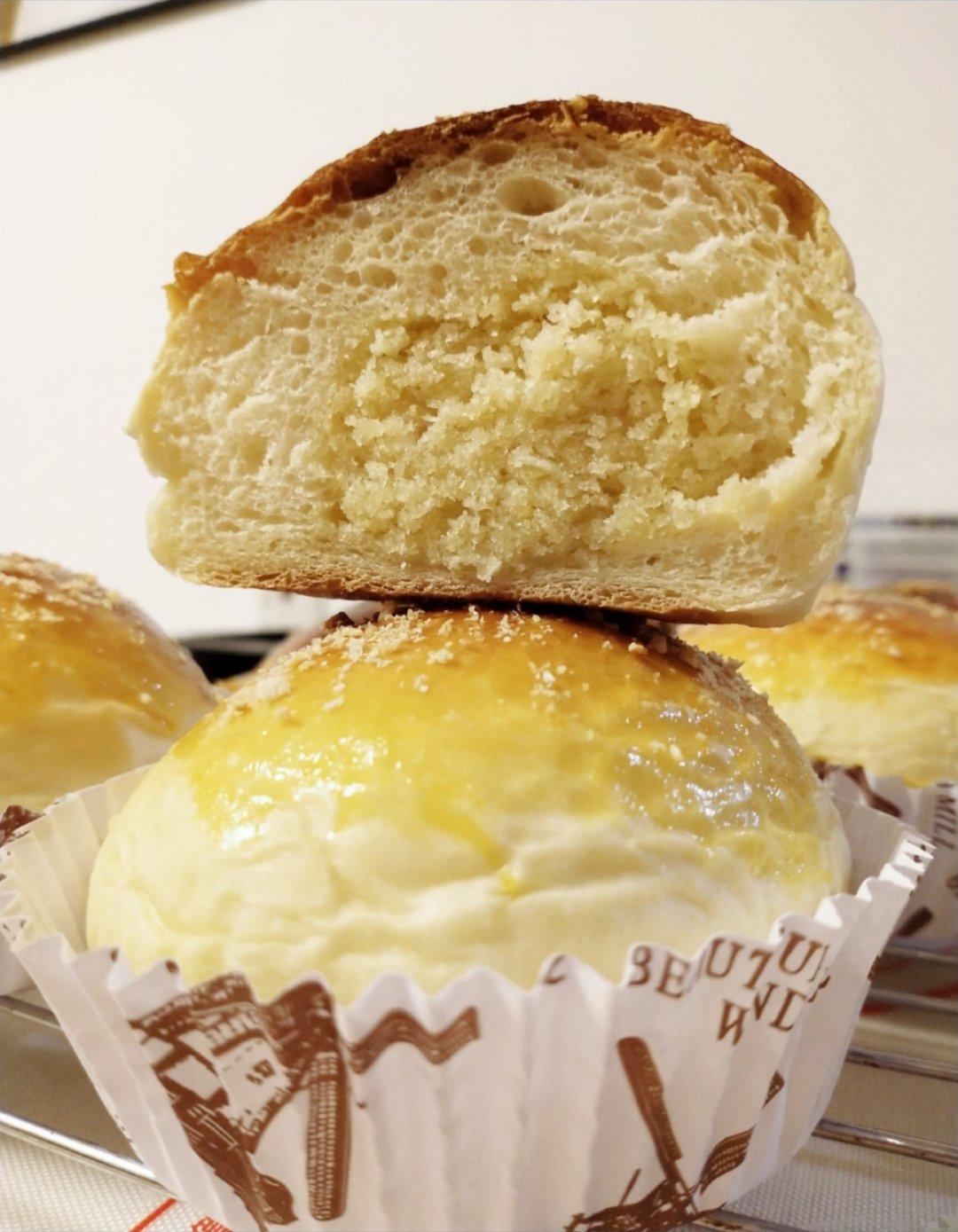 柔软看得见─超软香甜椰蓉小面包