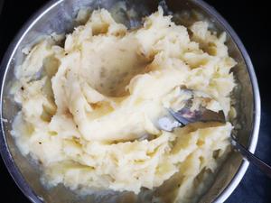舔盘子的肉沫土豆泥的做法 步骤3