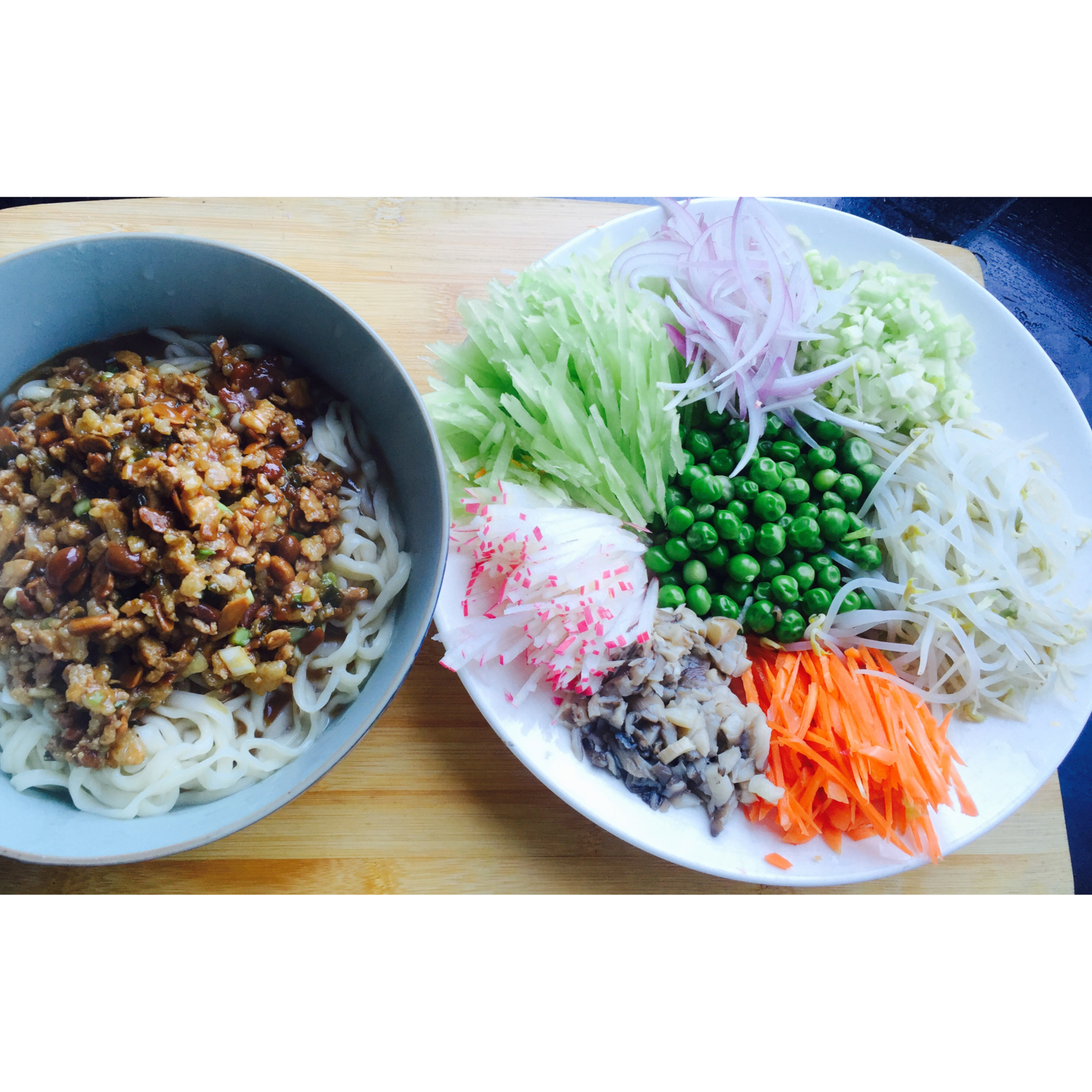 正宗老北京炸酱面