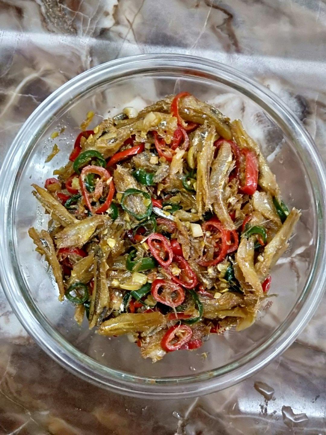 🌶️辣椒炒小鱼干🐟