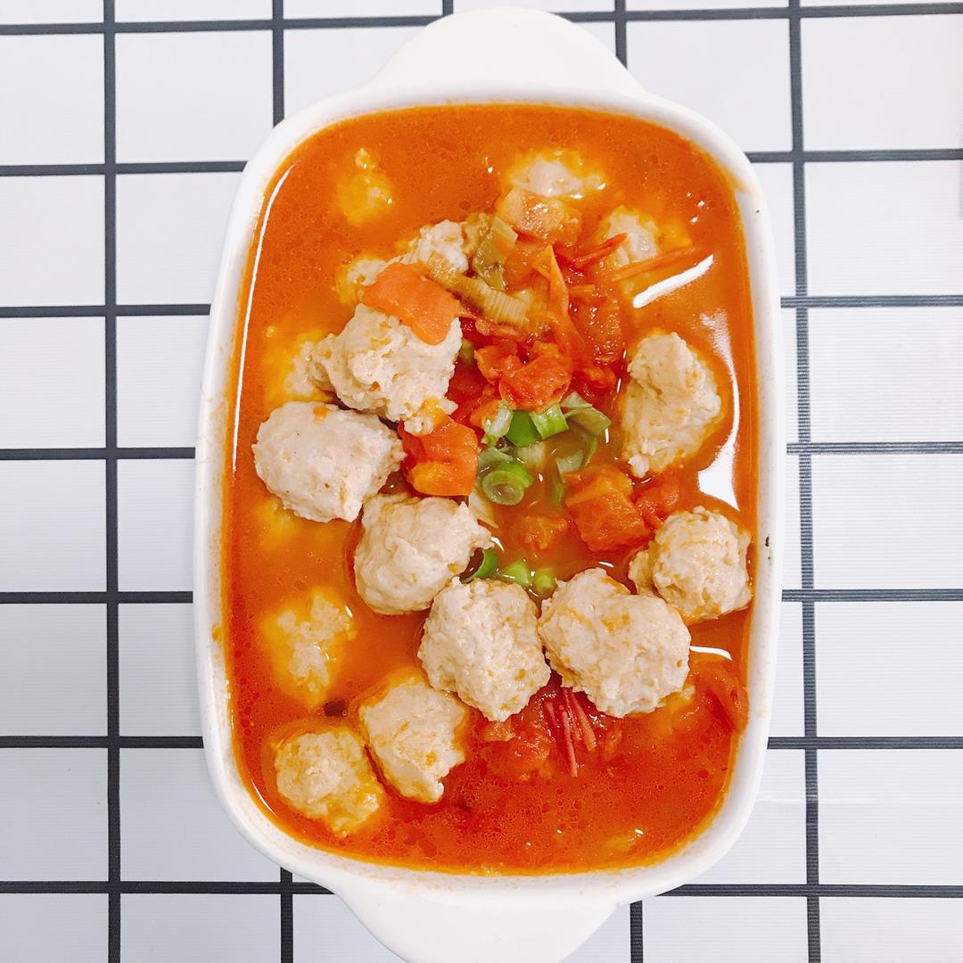 薄何的绿阿_做的蕃茄丸子汤.