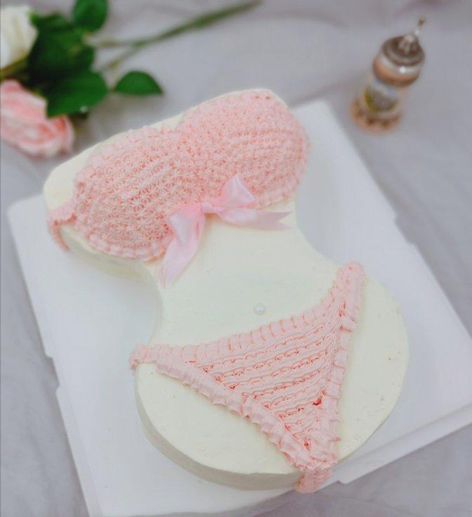 比基尼👙蛋糕